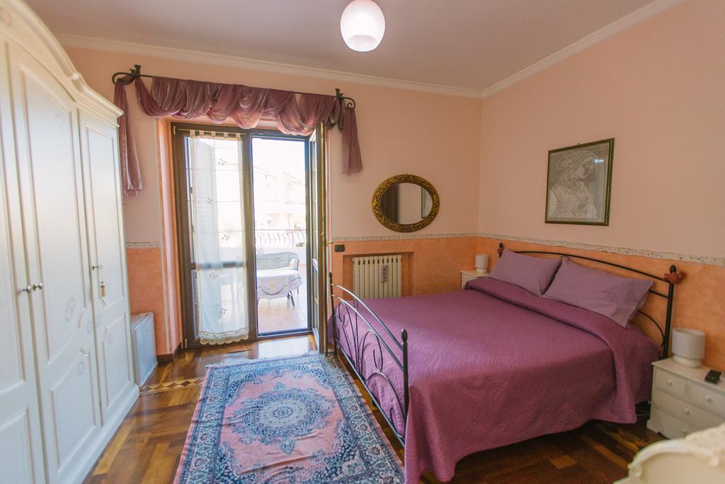 B&B Villa Francesca Soverato Marina Dış mekan fotoğraf