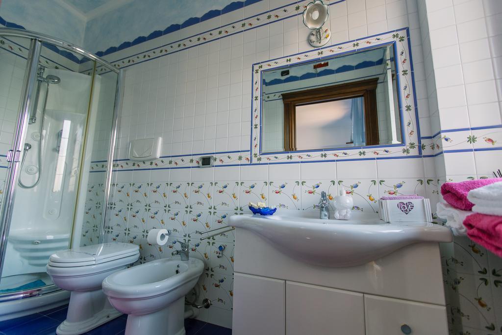 B&B Villa Francesca Soverato Marina Dış mekan fotoğraf