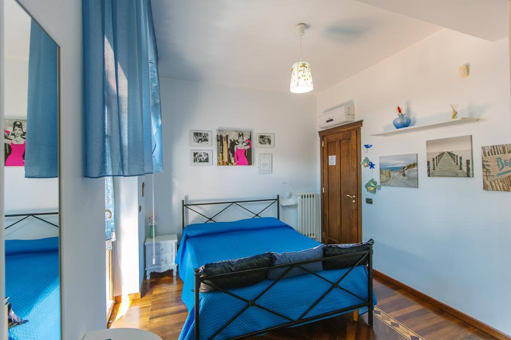 B&B Villa Francesca Soverato Marina Dış mekan fotoğraf