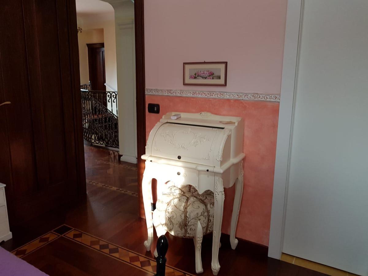 B&B Villa Francesca Soverato Marina Dış mekan fotoğraf